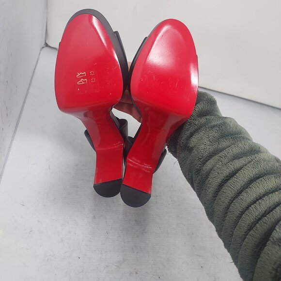 Christian Louboutin Black Sandaloo Platform Sandal - Picture 2 of 14